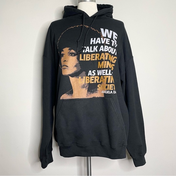 Angela Davis “Liberating Minds” Unisex Hooded Sweatshirt Hoodie - Picture 1 of 5